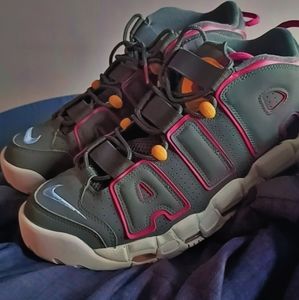 Nike uptempo